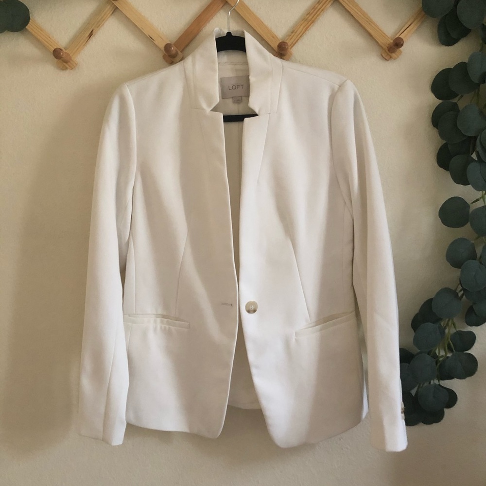LOFT Cream Blazer